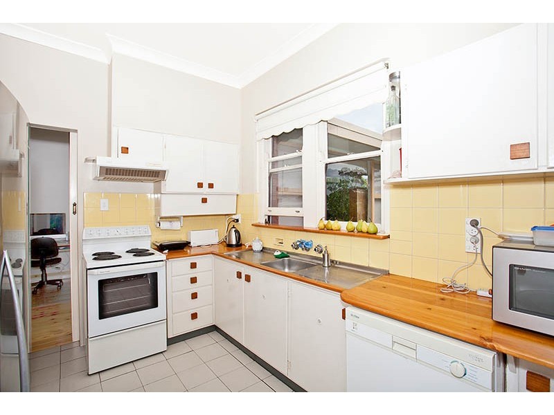 5 Towns Street, Shellharbour NSW 2529