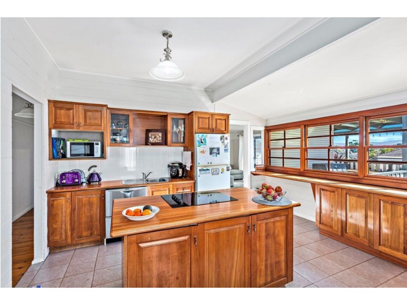 23 Bass Street, Barrack Heights NSW 2528