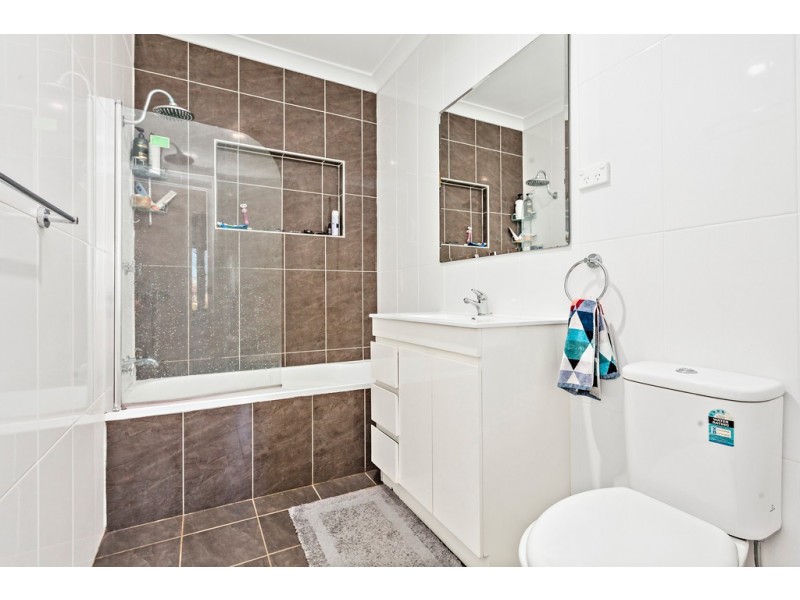 23 Bass Street, Barrack Heights NSW 2528