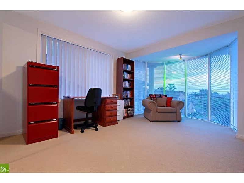 168 Captain Cook Drive, Barrack Heights NSW 2528