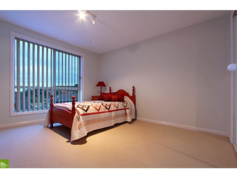 168 Captain Cook Drive, Barrack Heights NSW 2528