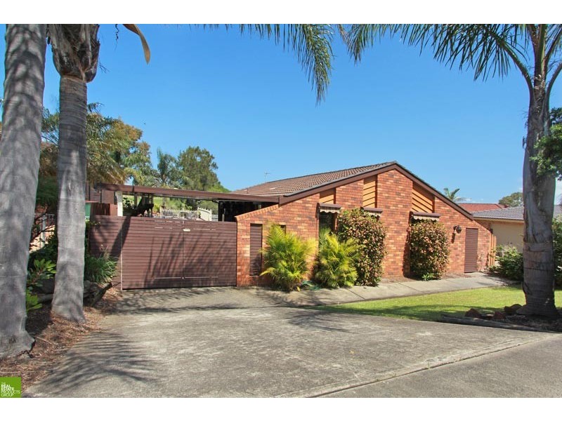 65 Ocean Beach Drive, Shellharbour NSW 2529