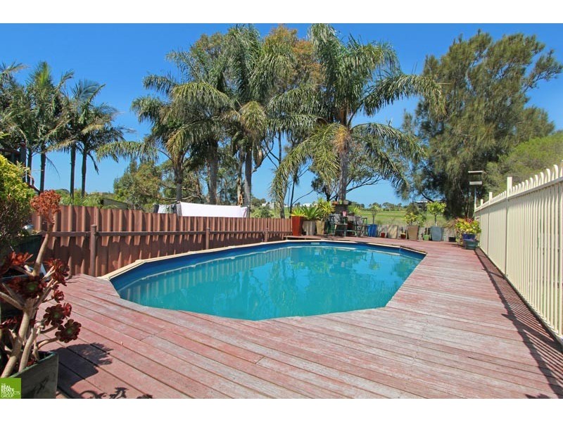 65 Ocean Beach Drive, Shellharbour NSW 2529