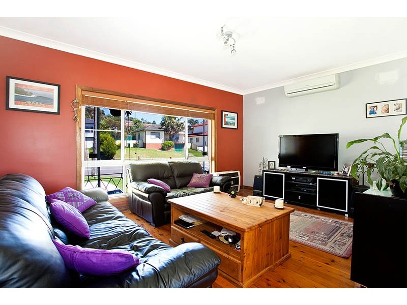 110 Landy Drive, Mount Warrigal NSW 2528