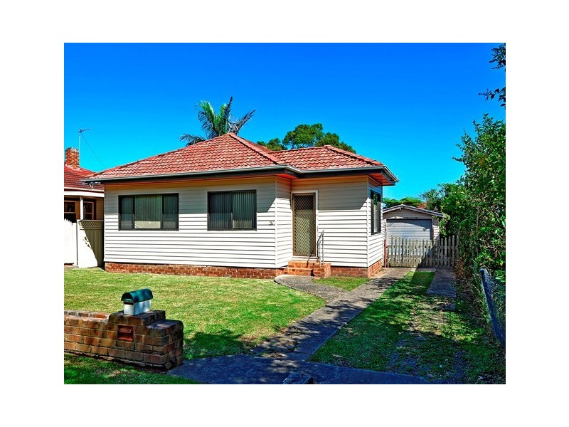 51 Darley Street, Shellharbour NSW 2529