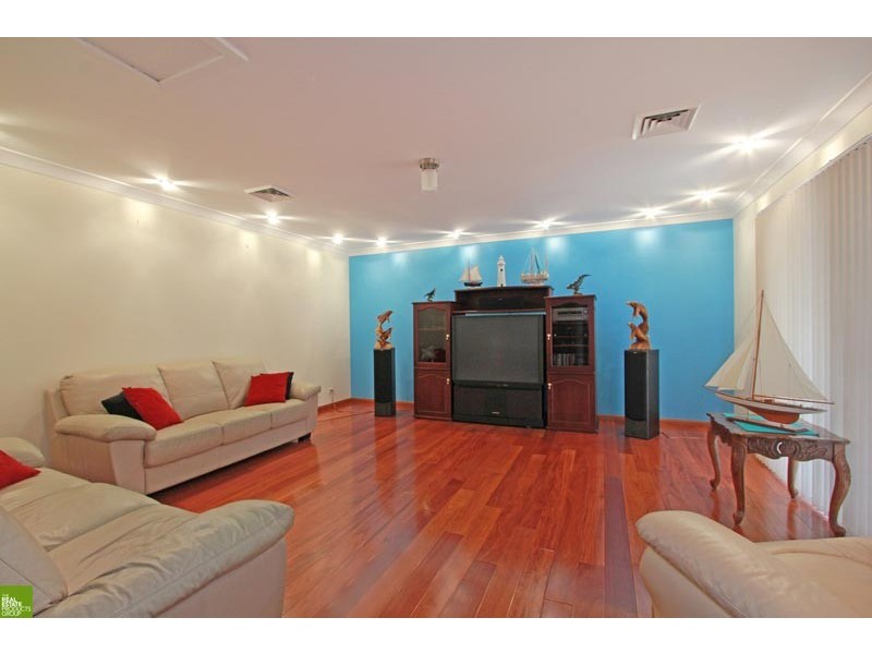 5 Doone Street, Barrack Heights NSW 2528