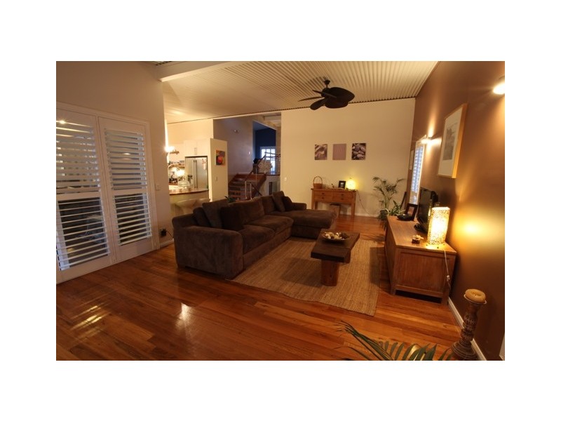 33 Helsal Circuit, Shell Cove NSW 2529