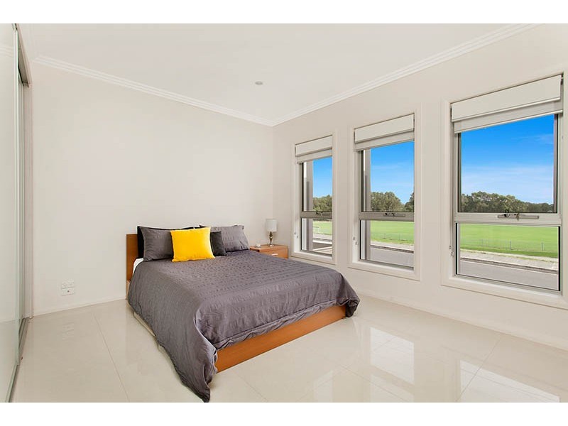 10 Beach Road, Shellharbour NSW 2529