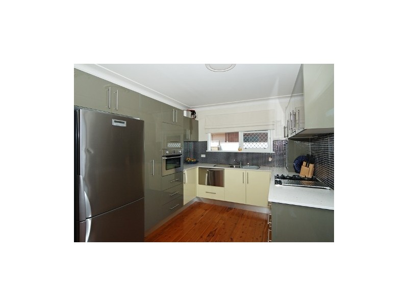 3 Boundary Road, Windang NSW 2528