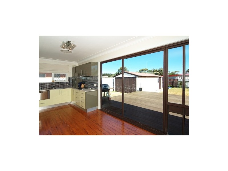3 Boundary Road, Windang NSW 2528