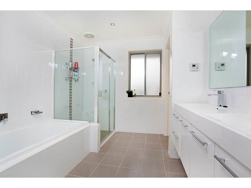 21 Mystics Drive, Shell Cove NSW 2529