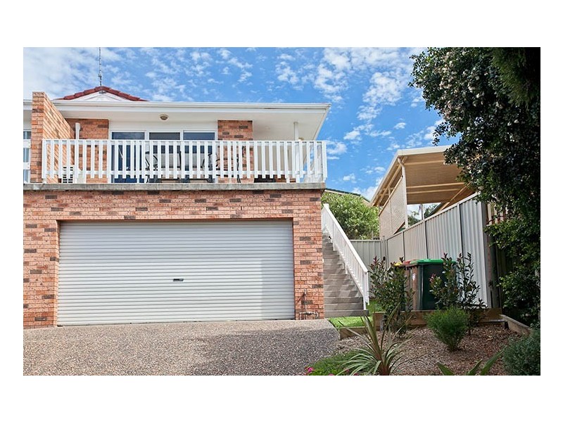 2/4 Petrel  Place, Blackbutt NSW 2529