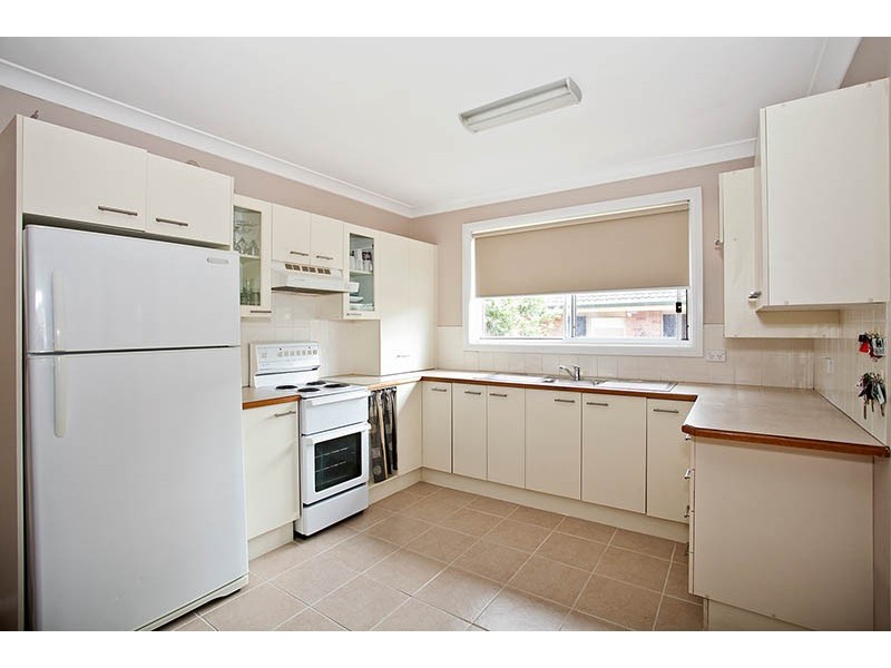 2/4 Petrel  Place, Blackbutt NSW 2529