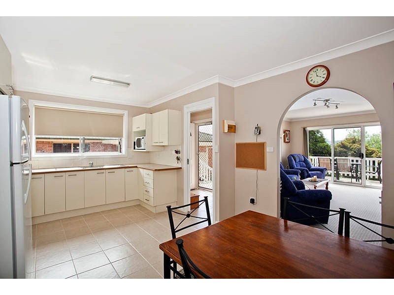 2/4 Petrel  Place, Blackbutt NSW 2529