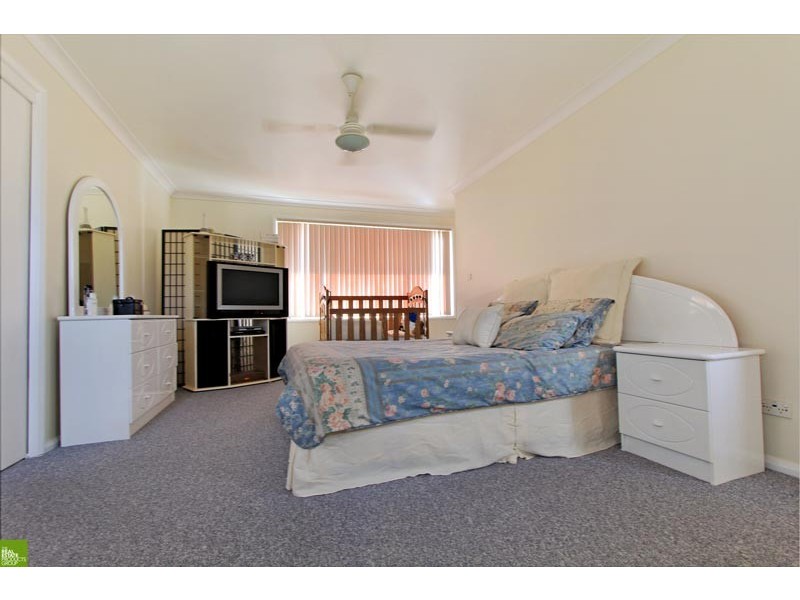 89 Captain Cook Drive, Barrack Heights NSW 2528