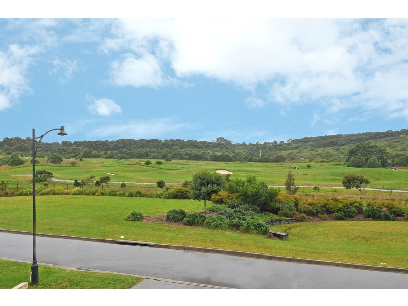 3 St Andrews Parkway, Shell Cove NSW 2529