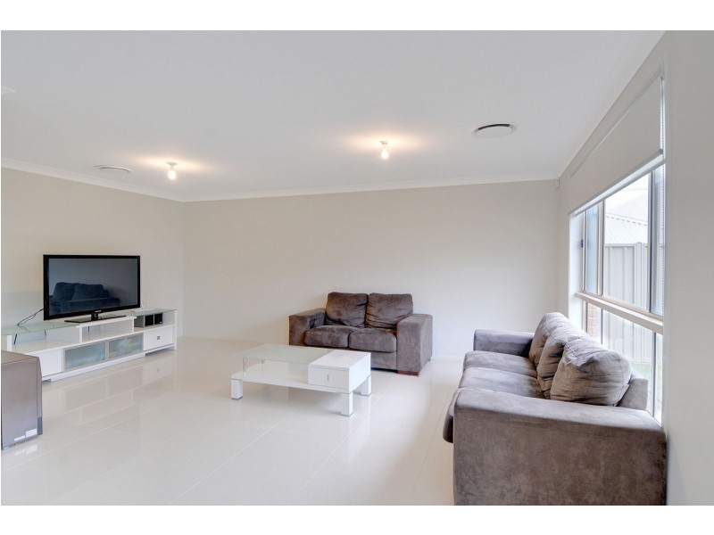 3 St Andrews Parkway, Shell Cove NSW 2529