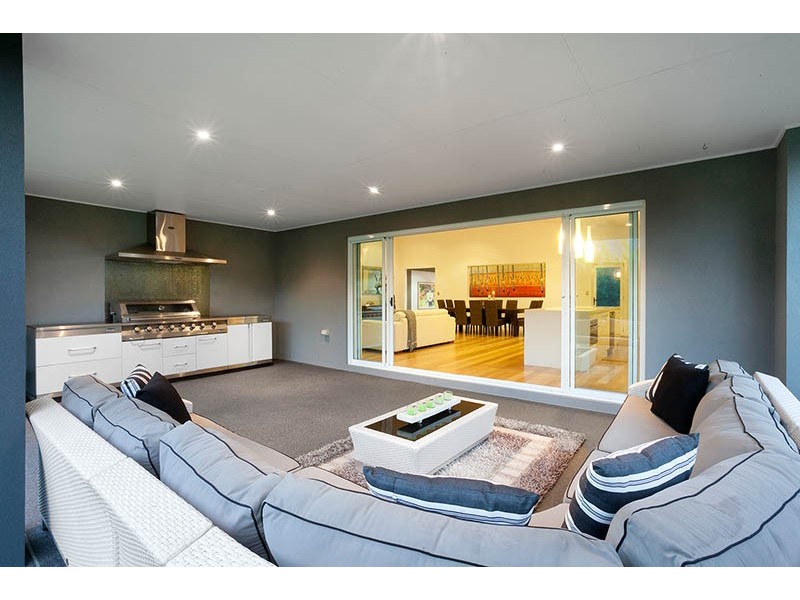 42 Mystics Drive, Shell Cove NSW 2529