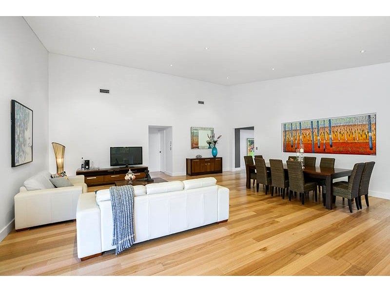 42 Mystics Drive, Shell Cove NSW 2529