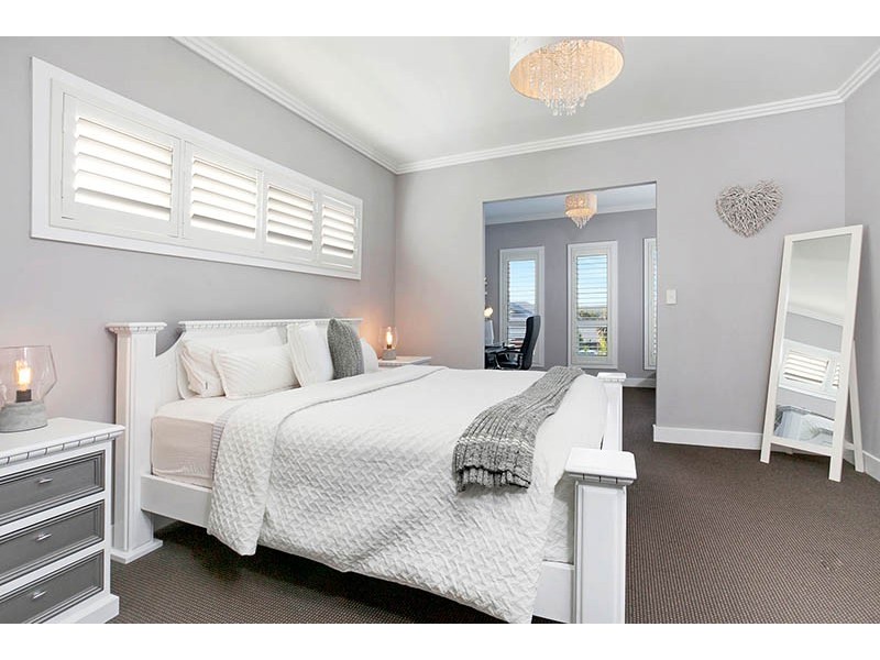 42 Mystics Drive, Shell Cove NSW 2529