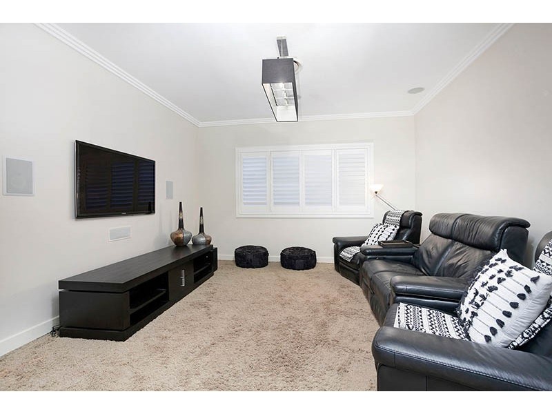 42 Mystics Drive, Shell Cove NSW 2529