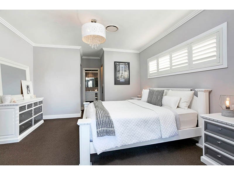 42 Mystics Drive, Shell Cove NSW 2529
