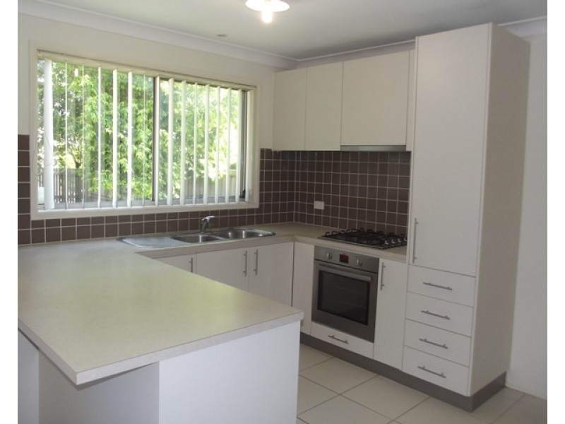 37 Lakewood Boulevard, Flinders NSW 2529