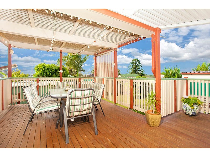 9 Beaton Street, Lake Illawarra NSW 2528