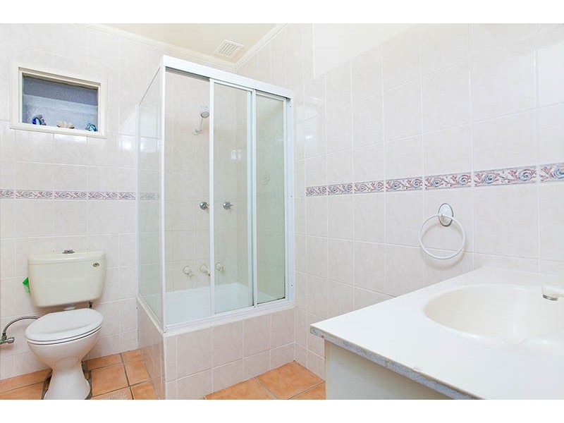 9 Beaton Street, Lake Illawarra NSW 2528