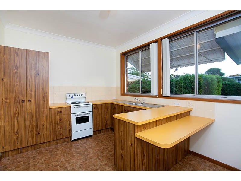 4 John Street, Shellharbour NSW 2529