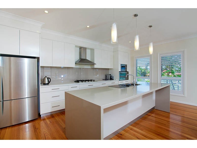 40 Little Lake Crescent, Warilla NSW 2528