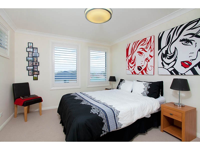 40 Little Lake Crescent, Warilla NSW 2528