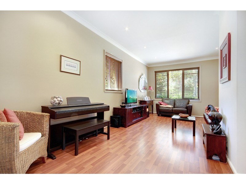 182 Lakeview Parade, Primbee NSW 2502