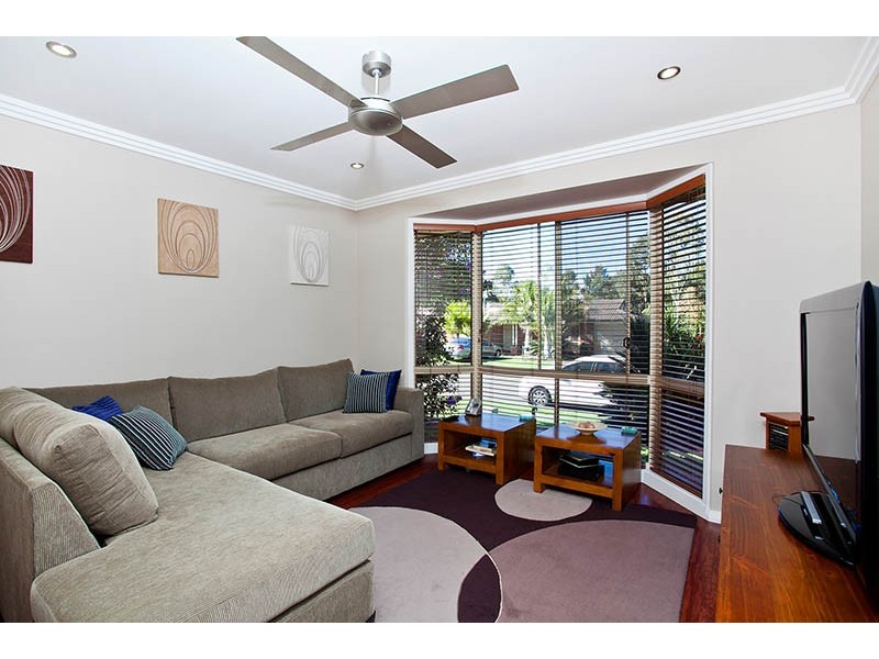 7 Gascoyne Street, Albion Park NSW 2527