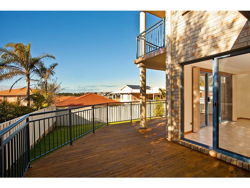 5 Hartog Court, Shell Cove NSW 2529