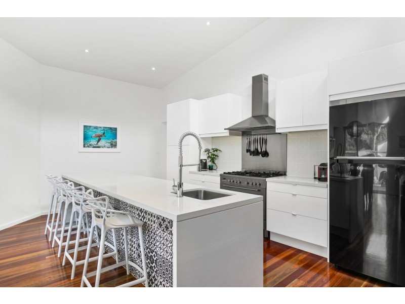 53 Ocean Street, Windang NSW 2528