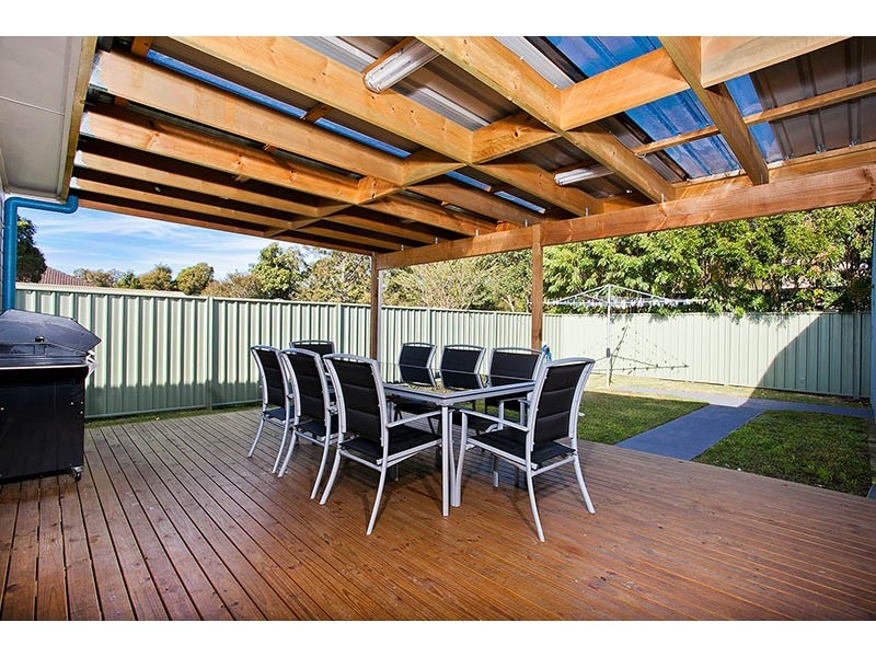 110 Koona Street, Albion Park Rail NSW 2527