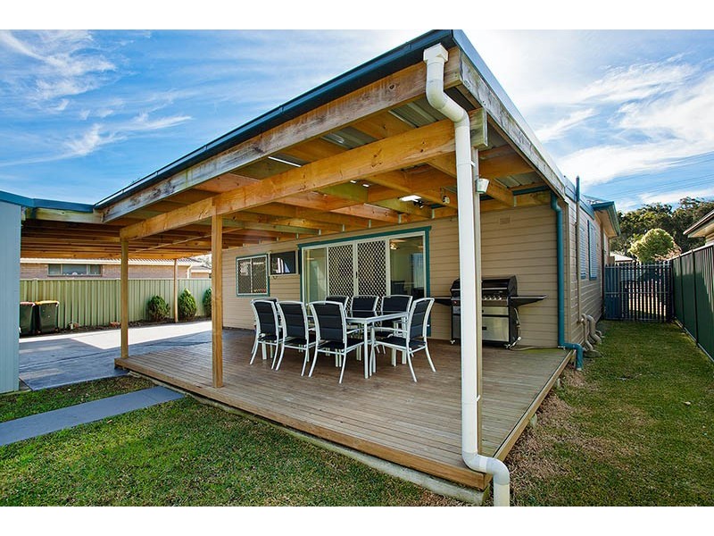 110 Koona Street, Albion Park Rail NSW 2527