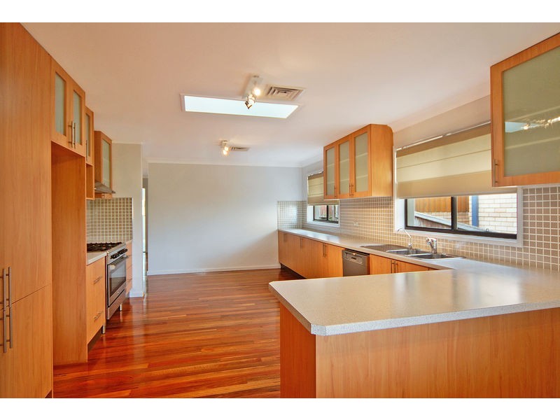 34 Eastern Avenue, Shellharbour NSW 2529