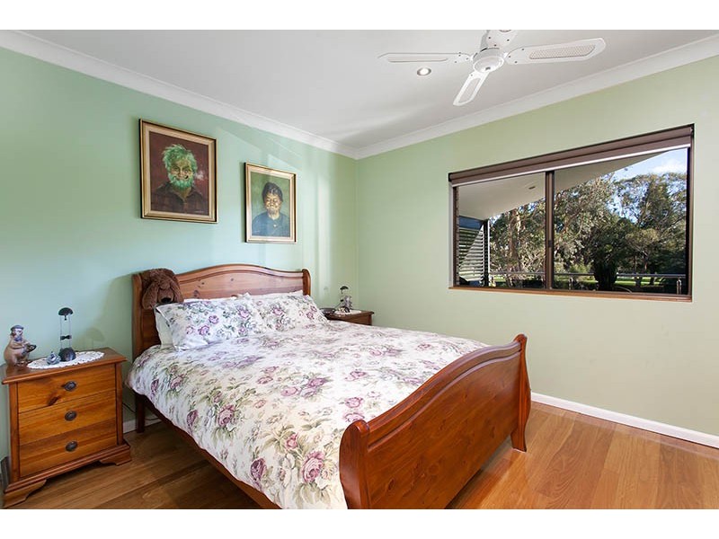 47 Boollwarroo Pde, Shellharbour NSW 2529