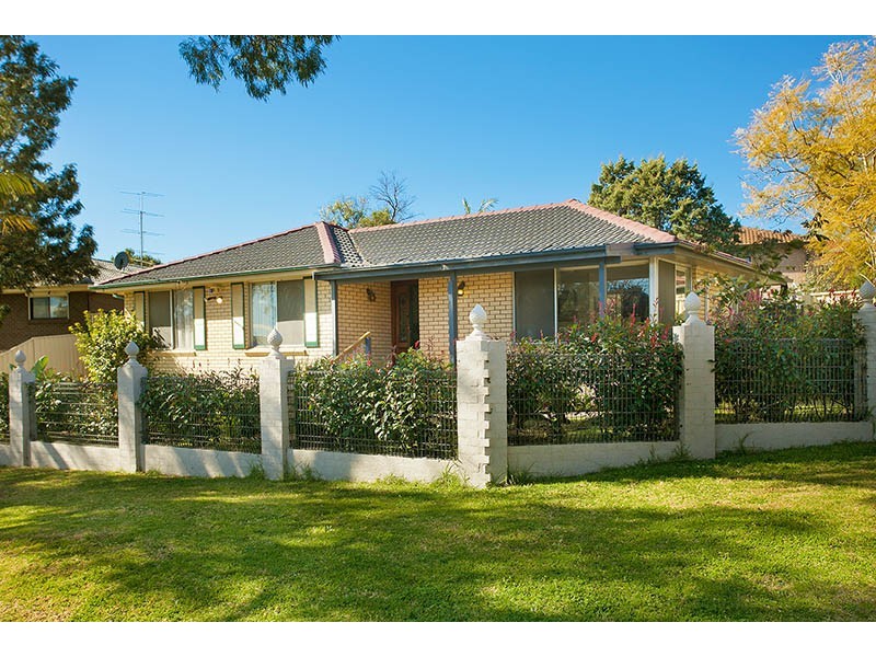 55 Loftus Drive, Barrack Heights NSW 2528