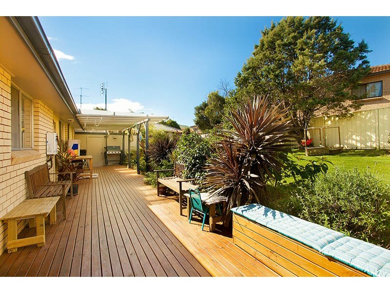 55 Loftus Drive, Barrack Heights NSW 2528