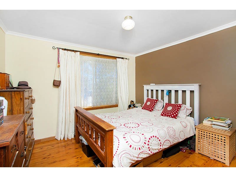 55 Loftus Drive, Barrack Heights NSW 2528