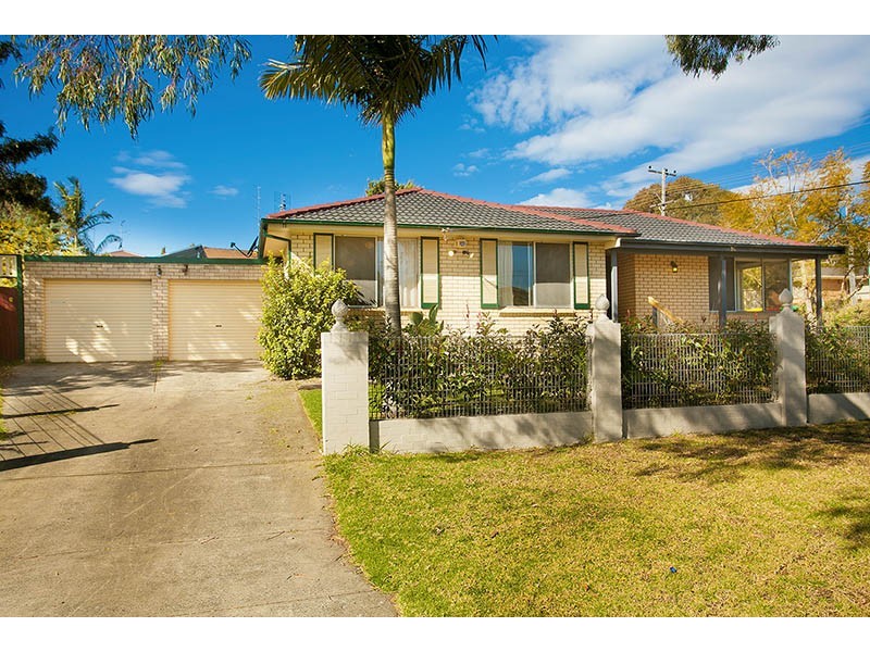 55 Loftus Drive, Barrack Heights NSW 2528
