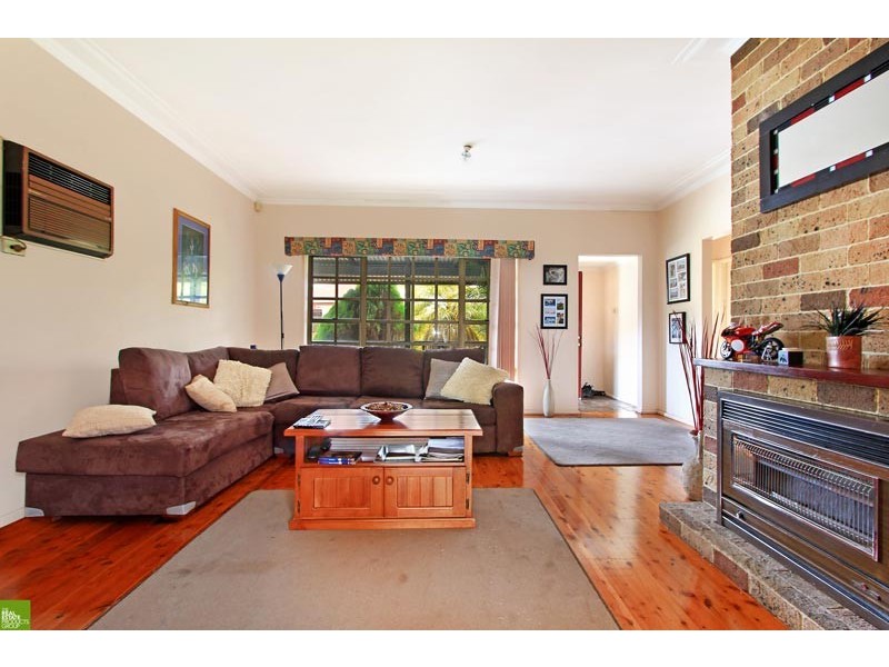 22 Roberts Avenue, Barrack Heights NSW 2528