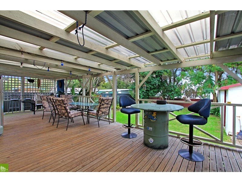 22 Roberts Avenue, Barrack Heights NSW 2528