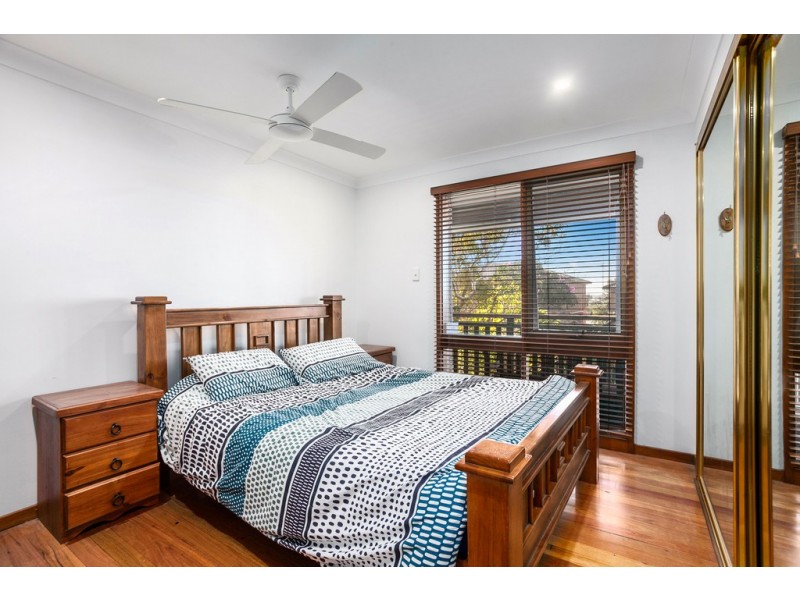 3 Greenwood Place, Barrack Heights NSW 2528