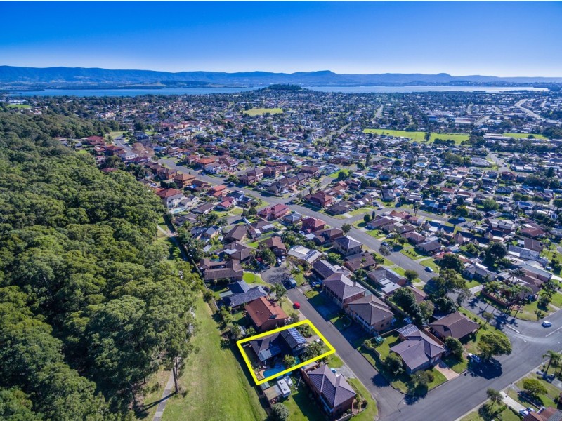 3 Greenwood Place, Barrack Heights NSW 2528