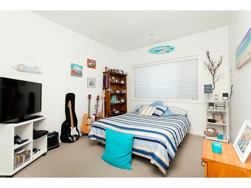 8 Vines Avenue, Shell Cove NSW 2529