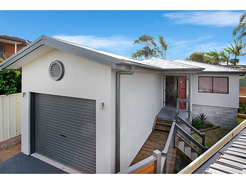 2/2 Bligh Place, Barrack Heights NSW 2528